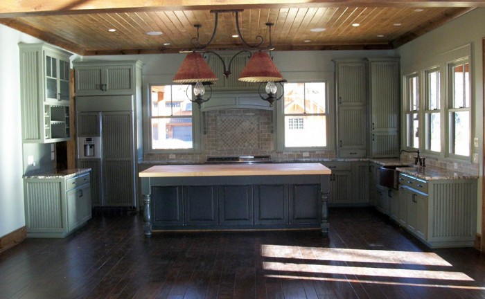 Borders Kitchen - American Hardwood Cabinetry