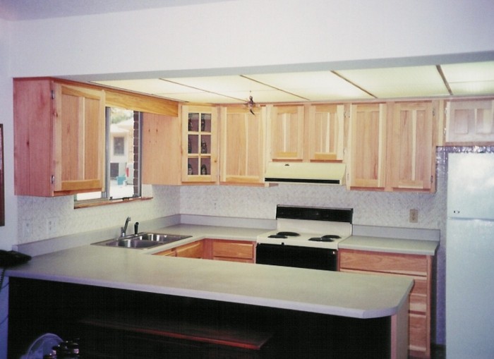 Davis Kitchen - Solid American Hickory Hardwood