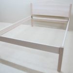 Queen Arch Maple Bed